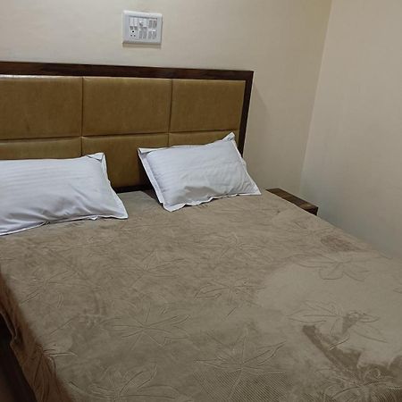 Divine Residency Hotel Navi Mumbai Exterior photo